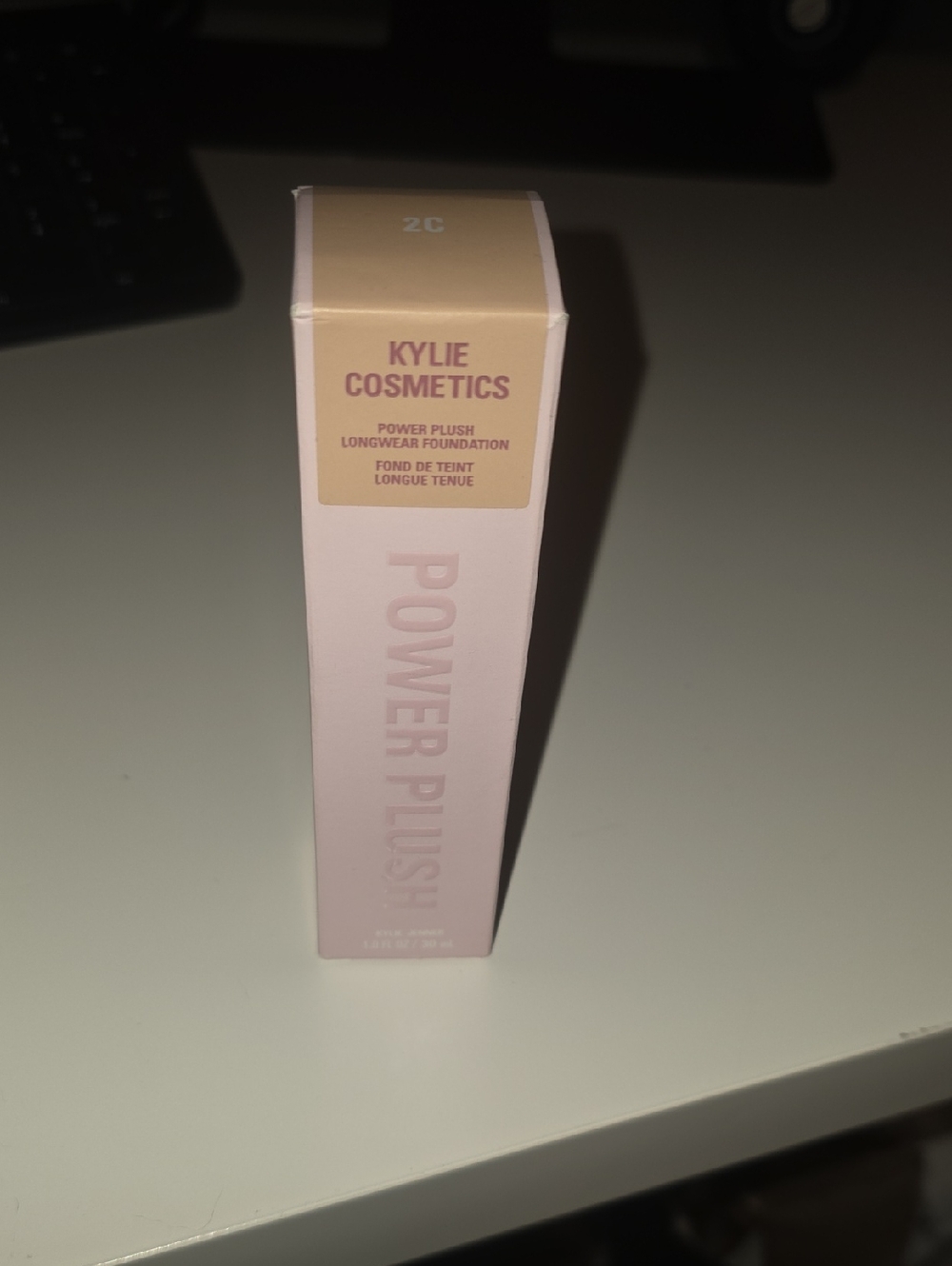 Kylie Cosmetics Power Plush Longwear Foundation - 2C